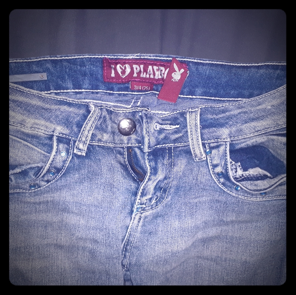Playboy wash jean capris size 3/4